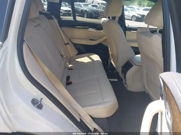 5UXTY5C01L9C36527 2020 BMW X3 - Image 8