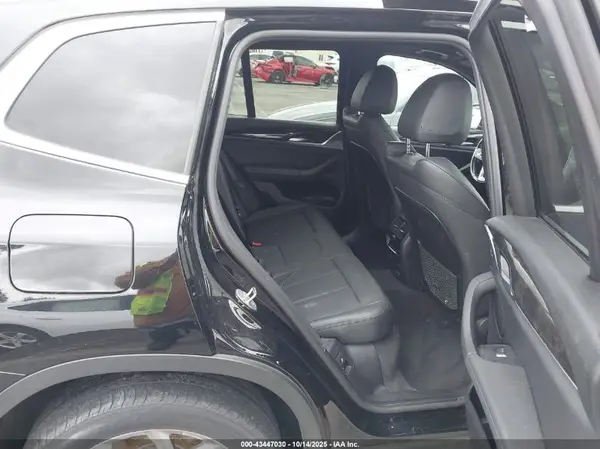 5UXTY5C01LLT32349 2020 BMW X3 - Image 8
