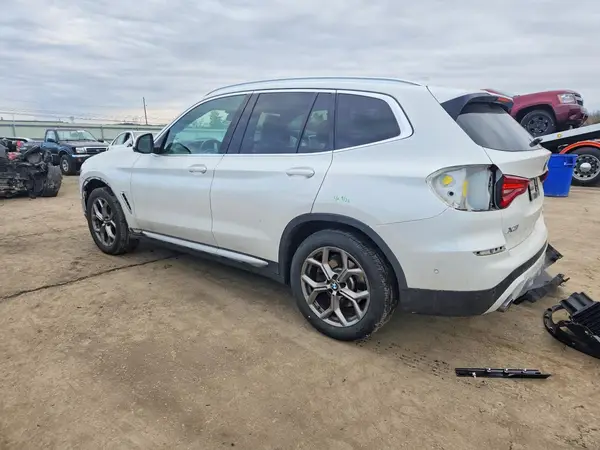 5UXTY5C01M9D97171 2021 BMW X3 - Image 2