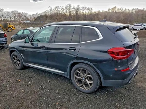 5UXTY5C01M9E87422 2021 BMW X3 - Image 2