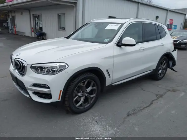5UXTY5C01M9F44816 2021 BMW X3 - Image 2