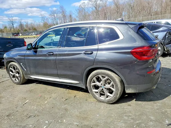 5UXTY5C01M9G67337 2021 BMW X3 - Image 2