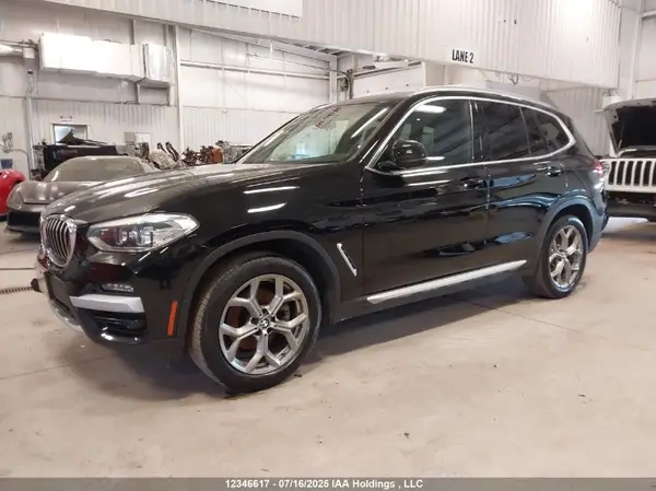 5UXTY5C01M9G79343 2021 BMW X3 - Image 2