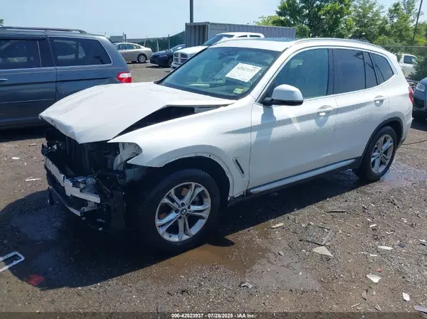 5UXTY5C01M9H85033 2021 BMW X3 - Image 2