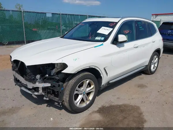 5UXTY5C02L9B50269 2020 BMW X3 - Image 2