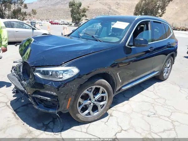 5UXTY5C02L9B87757 2020 BMW X3 - Image 2
