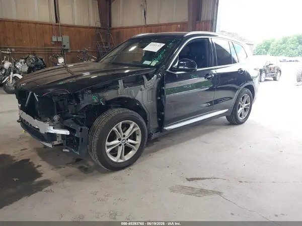 5UXTY5C02L9C41526 2020 BMW X3 - Image 2
