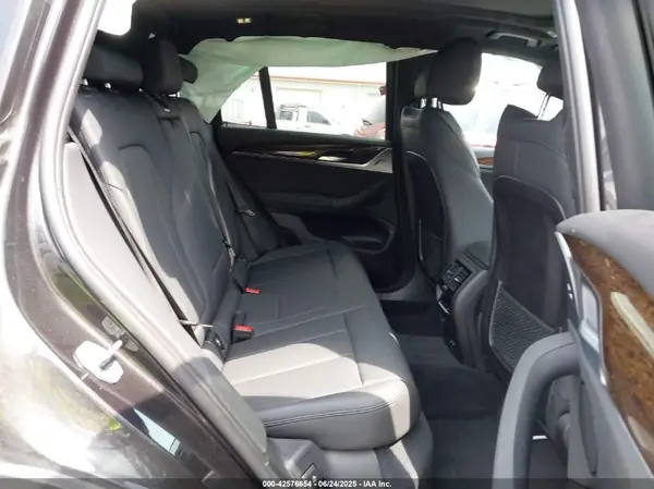 5UXTY5C02L9C58715 2020 BMW X3 - Image 8