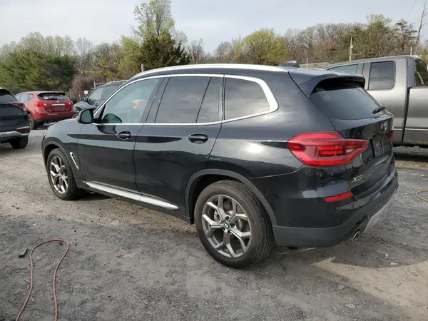 5UXTY5C02LLT33364 2020 BMW X3 - Image 2