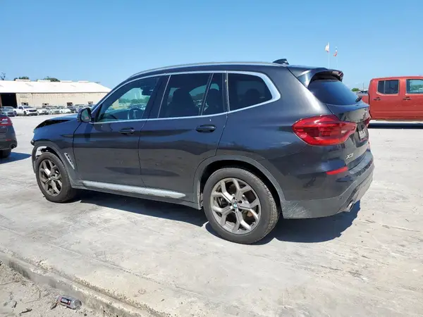 5UXTY5C02LLT35325 2020 BMW X3 - Image 2