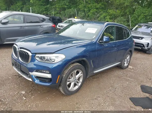 5UXTY5C02M9E07061 2021 BMW X3 - Image 2