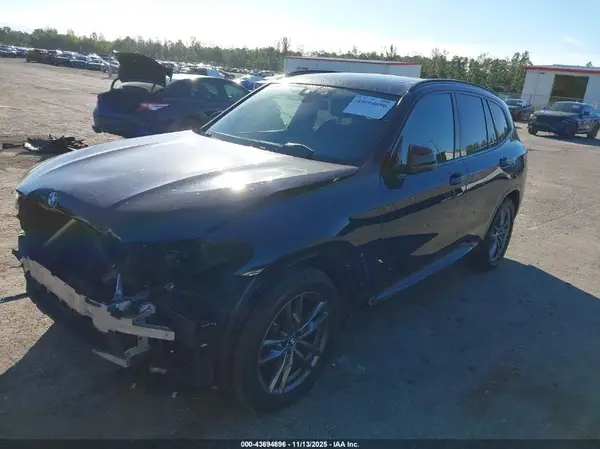 5UXTY5C02M9H65938 2021 BMW X3 - Image 2