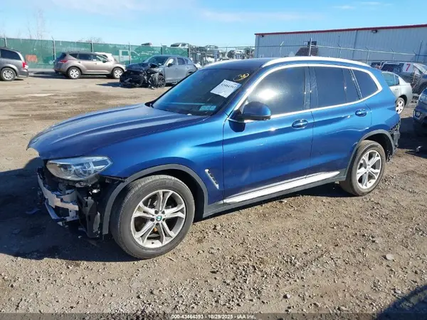 5UXTY5C03L9B37174 2020 BMW X3 - Image 2