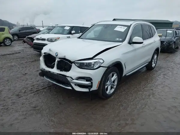 5UXTY5C03L9B92191 2020 BMW X3 - Image 2