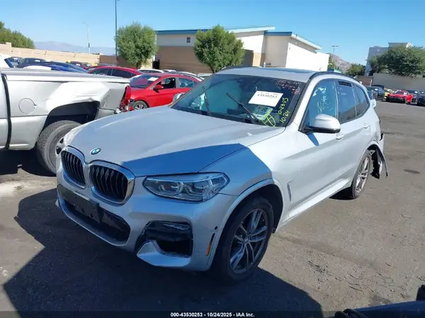 5UXTY5C03LLT38606 2020 BMW X3 - Image 2