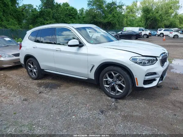 5UXTY5C03M9G26451 2021 BMW X3 - Image 1