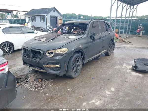 5UXTY5C03M9G46814 2021 BMW X3 - Image 2