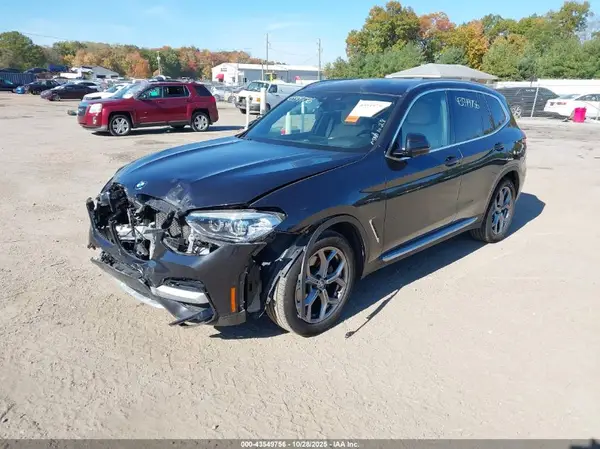 5UXTY5C03M9H06672 2021 BMW X3 - Image 2