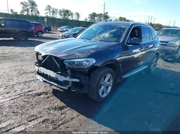 5UXTY5C03M9H30275 2021 BMW X3 - Image 2