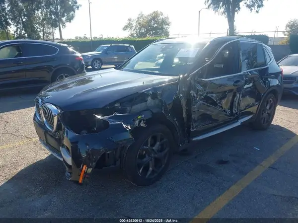 5UXTY5C03M9H42667 2021 BMW X3 - Image 2