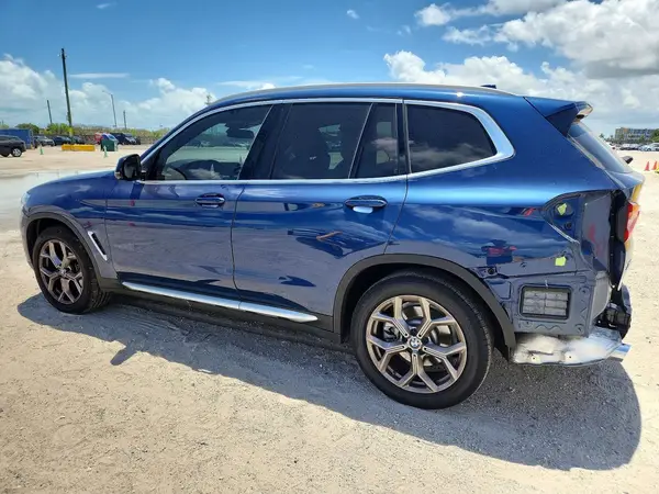 5UXTY5C03M9H92484 2021 BMW X3 - Image 2