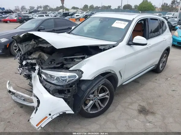 5UXTY5C04L9C48154 2020 BMW X3 - Image 2