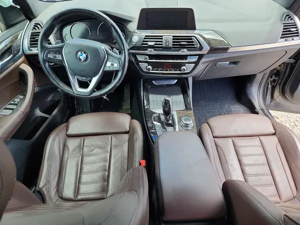 5UXTY5C04LLT32796 2019 BMW X3 - Image 8