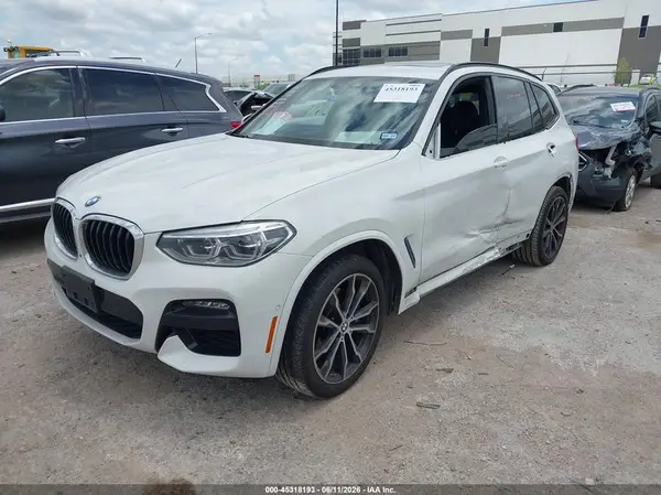 5UXTY5C04LLT33527 2020 BMW X3 - Image 2