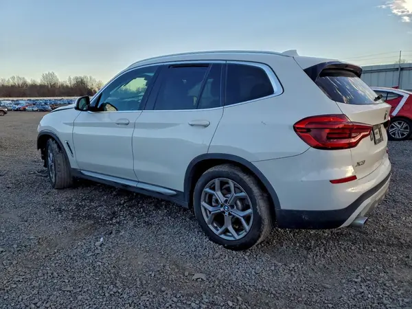 5UXTY5C04LLT35472 2020 BMW X3 - Image 2
