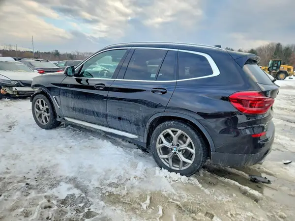 5UXTY5C04LLT39036 2020 BMW X3 - Image 2