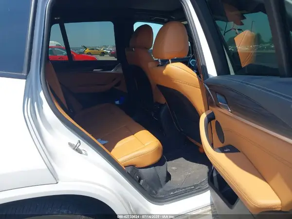 5UXTY5C04M9D87394 2021 BMW X3 - Image 8
