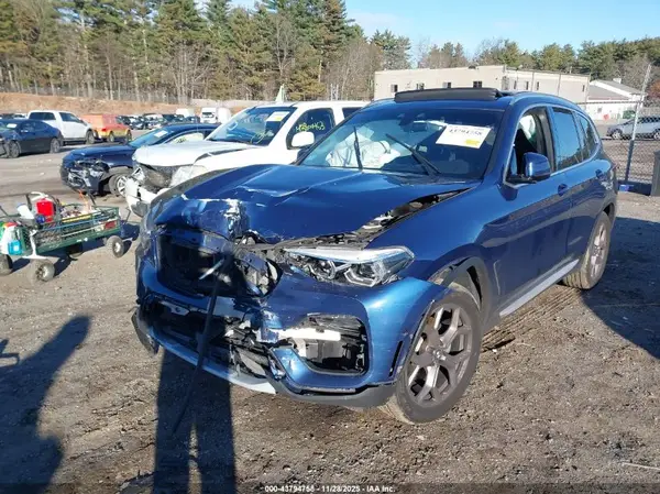 5UXTY5C04M9F93668 2021 BMW X3 - Image 2