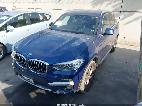 5UXTY5C04M9G04197 2021 BMW X3 - Image 2
