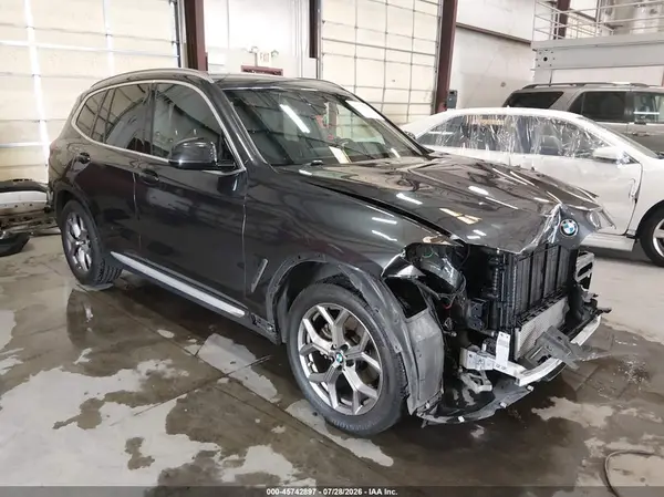 5UXTY5C04M9H40748 2021 BMW X3 - Image 1
