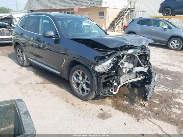 5UXTY5C04M9H61485 2021 BMW X3 - Image 1