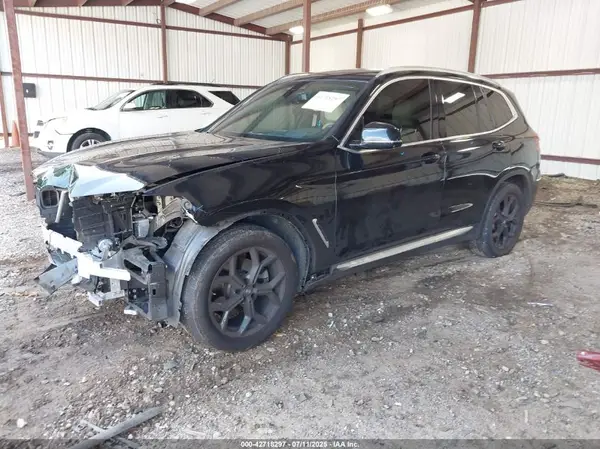 5UXTY5C04M9H69733 2021 BMW X3 - Image 2