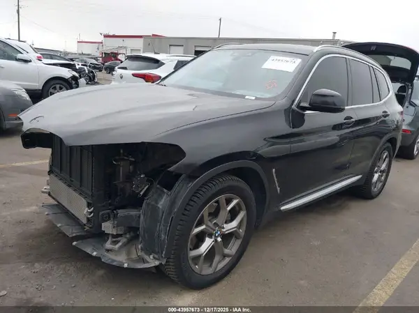 5UXTY5C05L9B17931 2020 BMW X3 - Image 2