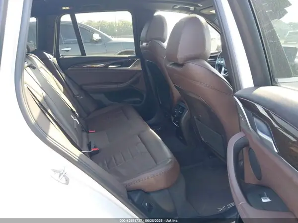 5UXTY5C05L9B80592 2020 BMW X3 - Image 8