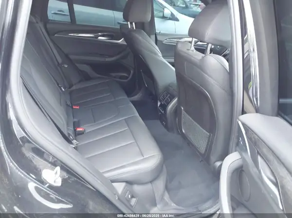 5UXTY5C05L9C41181 2020 BMW X3 - Image 8
