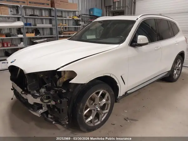 5UXTY5C05LLT32922 2020 BMW X3 - Image 2