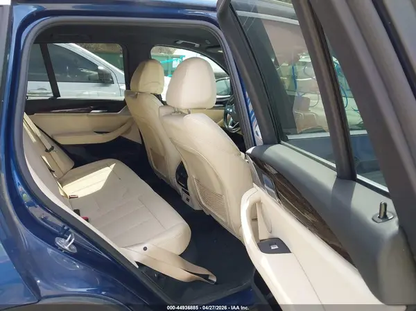 5UXTY5C05LLT33309 2020 BMW X3 - Image 8