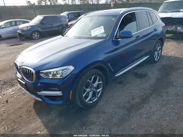 5UXTY5C05LLT35285 2020 BMW X3 - Image 2