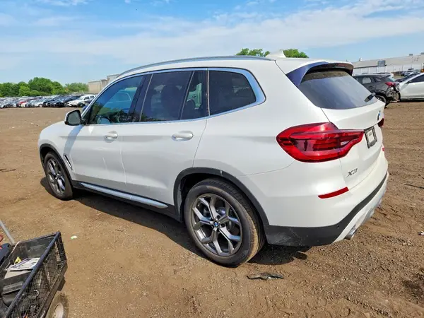 5UXTY5C05LLT35643 2020 BMW X3 - Image 2