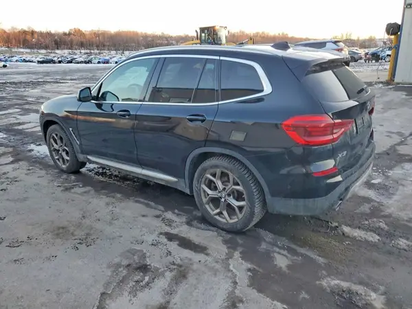 5UXTY5C05M9E28065 2021 BMW X3 - Image 2