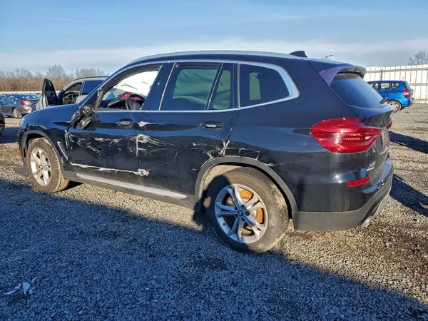 5UXTY5C05M9F61294 2021 BMW X3 - Image 2