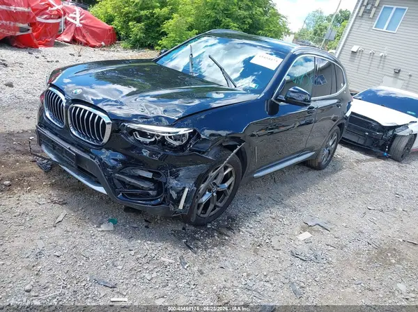 5UXTY5C05M9F61375 2021 BMW X3 - Image 2