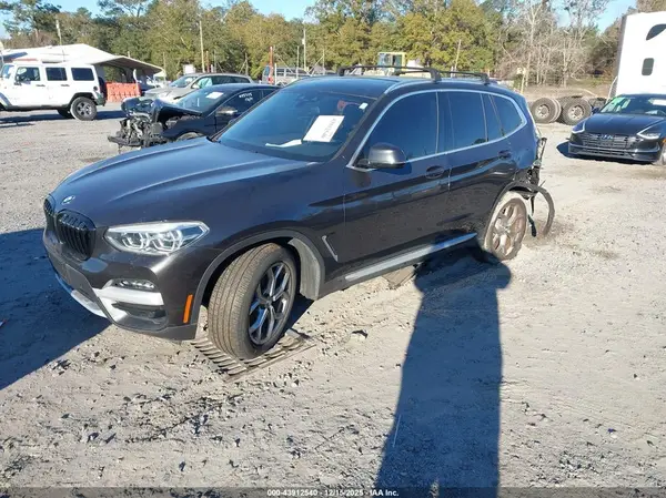 5UXTY5C05M9F93923 2021 BMW X3 - Image 2