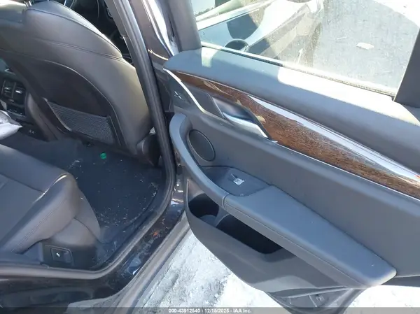 5UXTY5C05M9F93923 2021 BMW X3 - Image 8