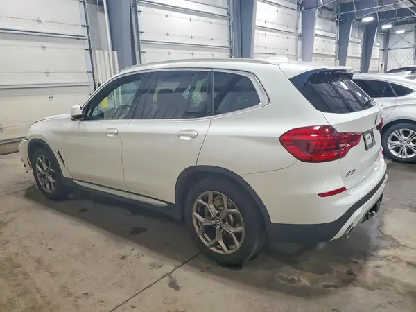5UXTY5C05M9H33114 2021 BMW X3 - Image 2