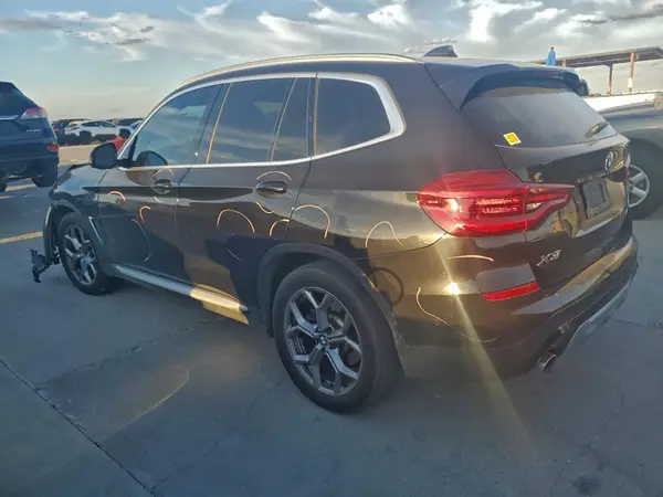 5UXTY5C05M9H33209 2021 BMW X3 - Image 2